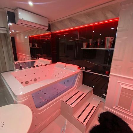 Samm B&B Porta San Gennaro Neapol Zewnętrze zdjęcie